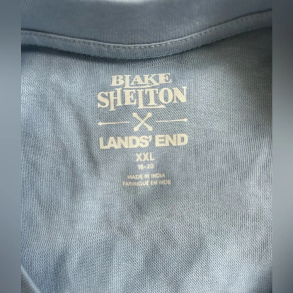 5/$25 NWOT Blake Shelton  Land’s End light blue t-shirt size youth XXL/adult S